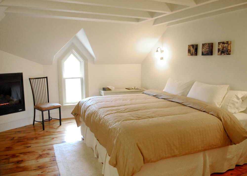 St Andrew Suites Fergus Dış mekan fotoğraf