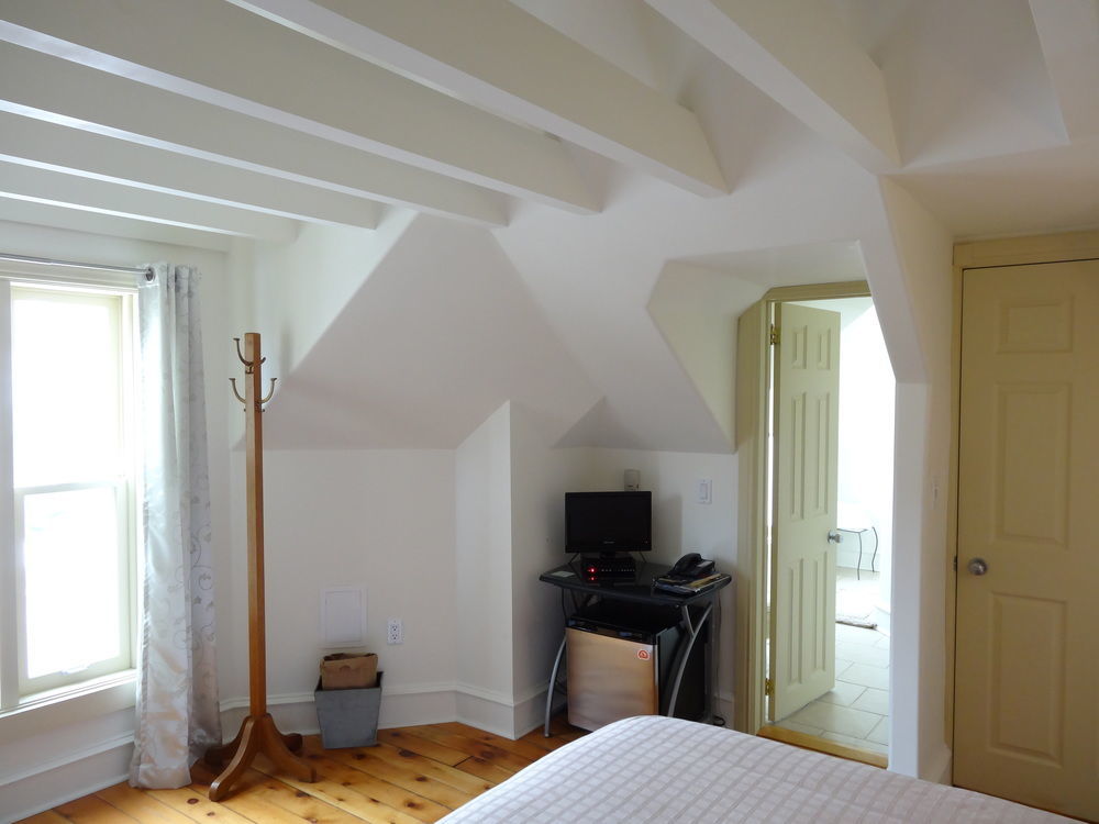 St Andrew Suites Fergus Dış mekan fotoğraf